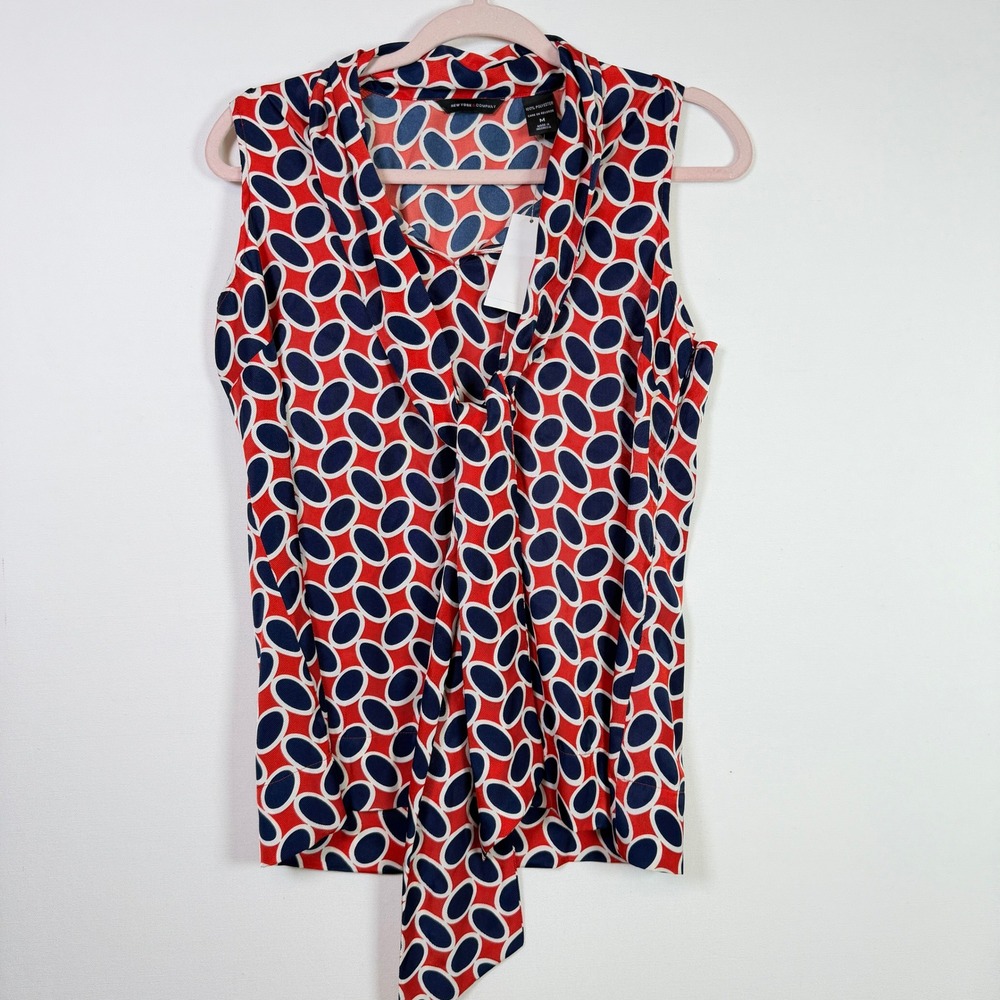 NEW YORK & COMPANY Red Blue Geometric Tie Neck Sleeveless Blouse Medium NWT